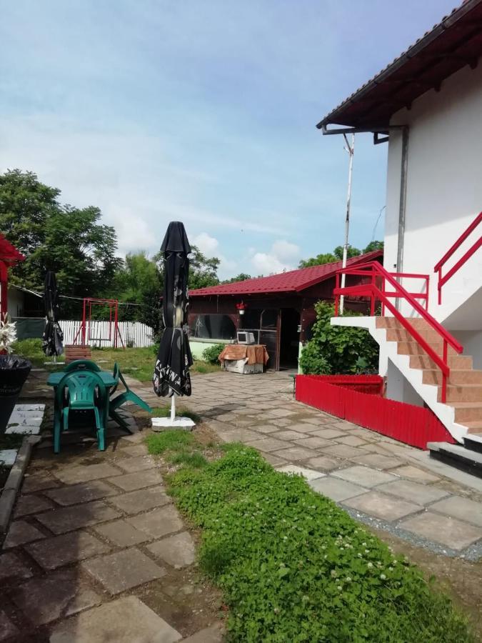 Hotel Casa Cleopatra Două Mai Exterior foto